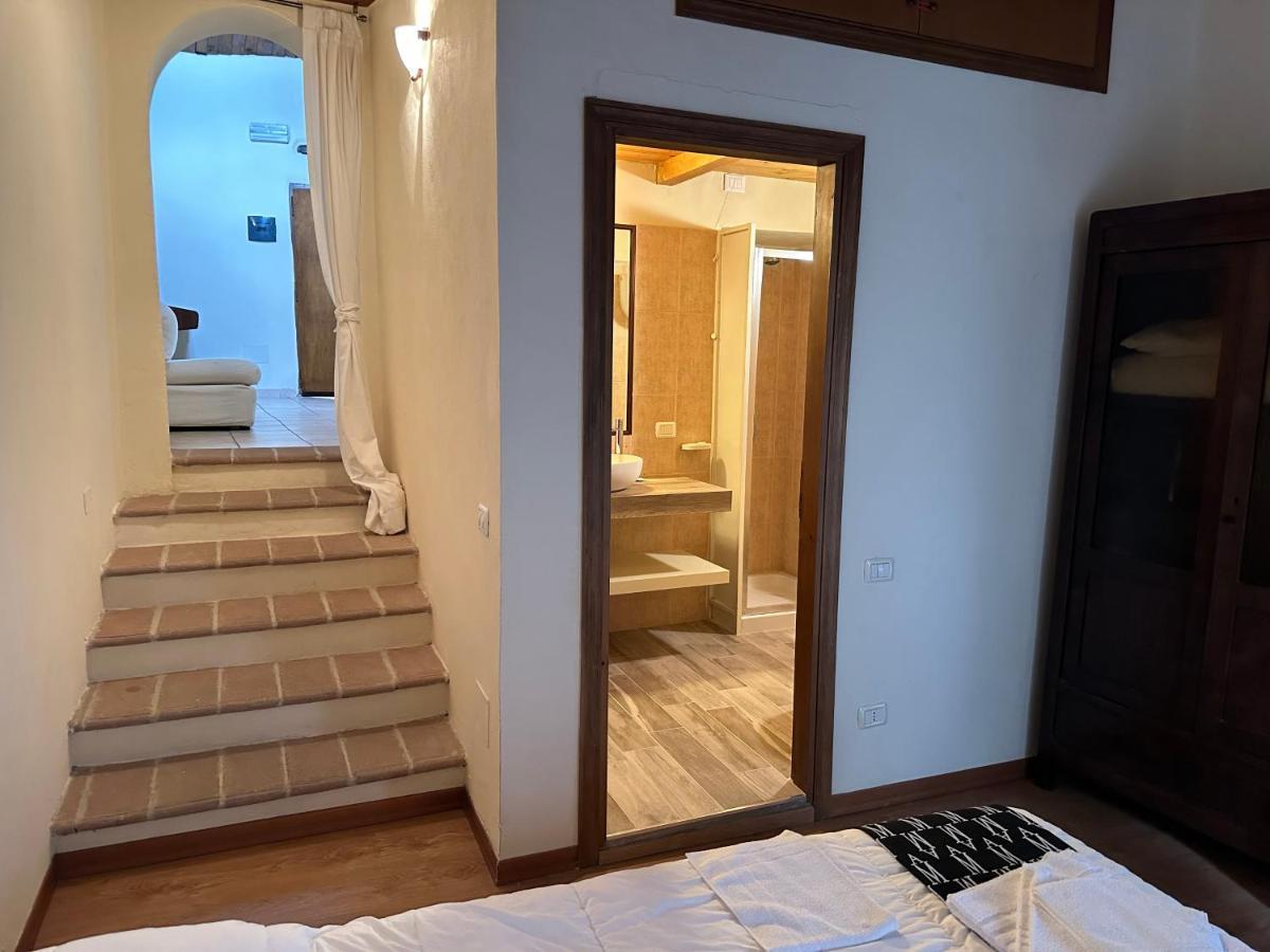 Relais Borgo Lizori Country House 克利通诺河畔坎佩洛 外观 照片